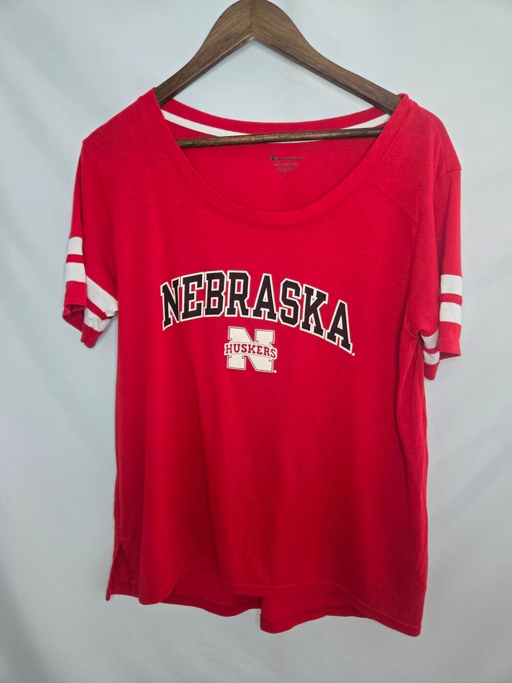 Champion Nebraska Huskers Red Scoop‑Neck Tee – Women’s XL